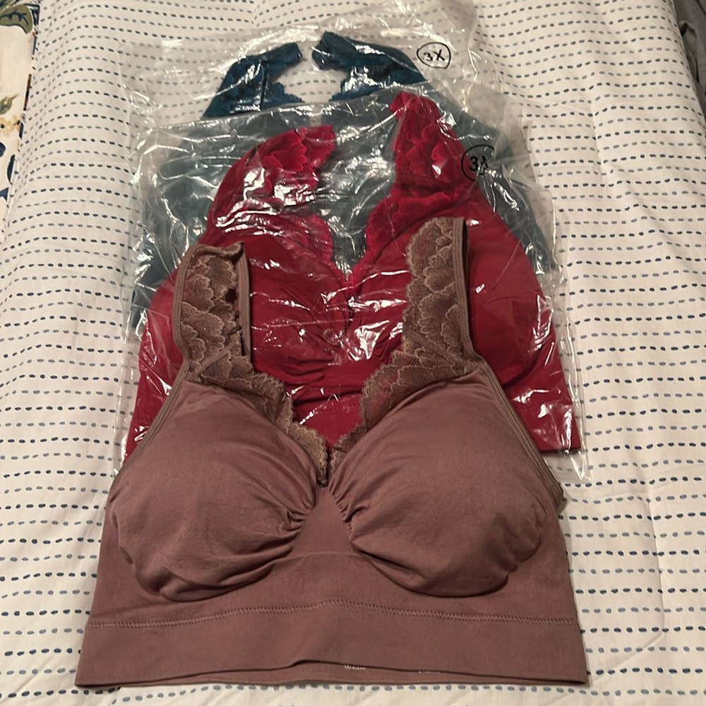 Rhonda Shear seamless bra.